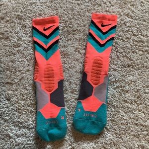 nike elite socks